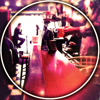 Je réserve à l'entre mondes